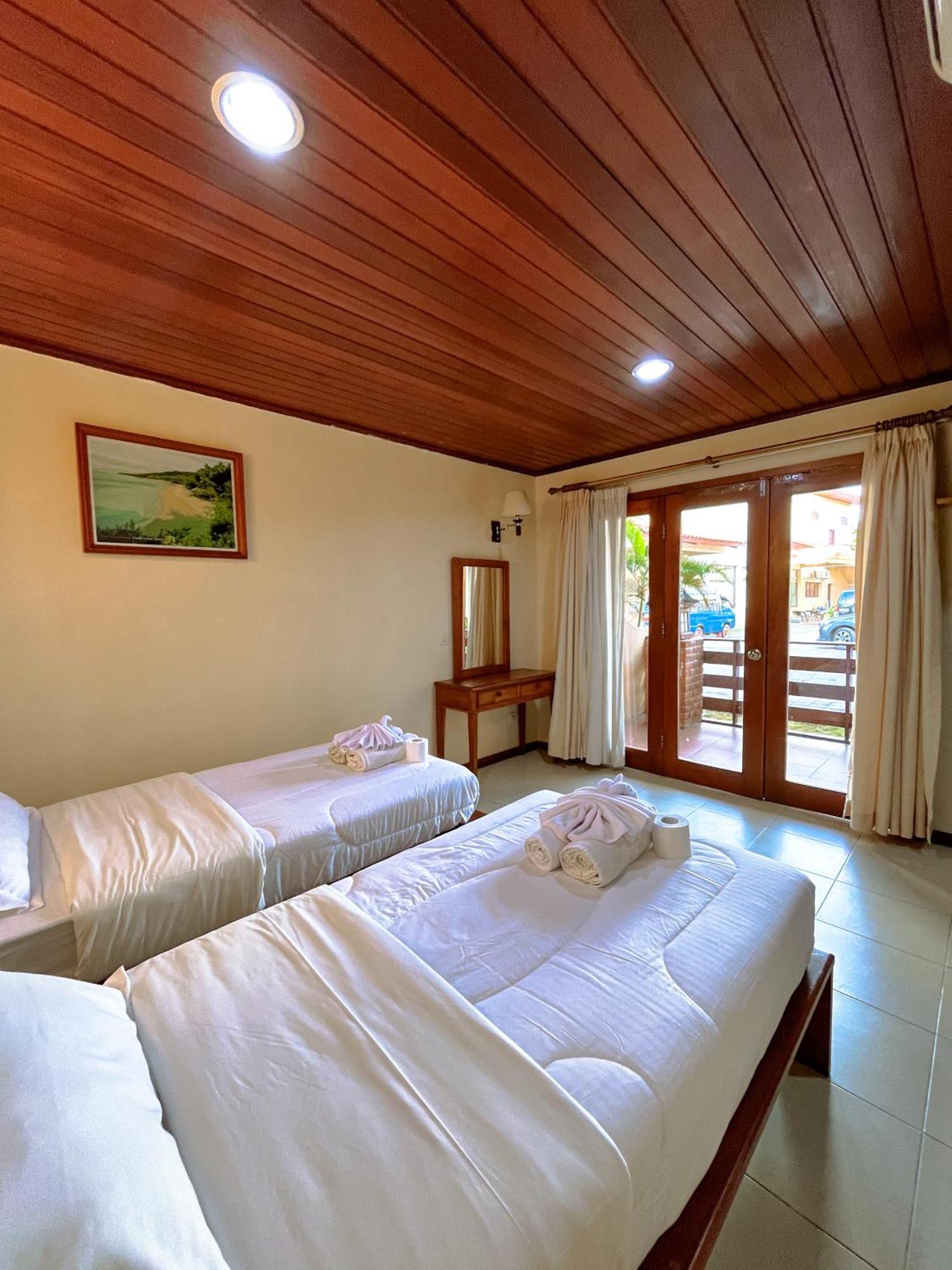 Arbiru Beach Resort Dili Bagian luar foto