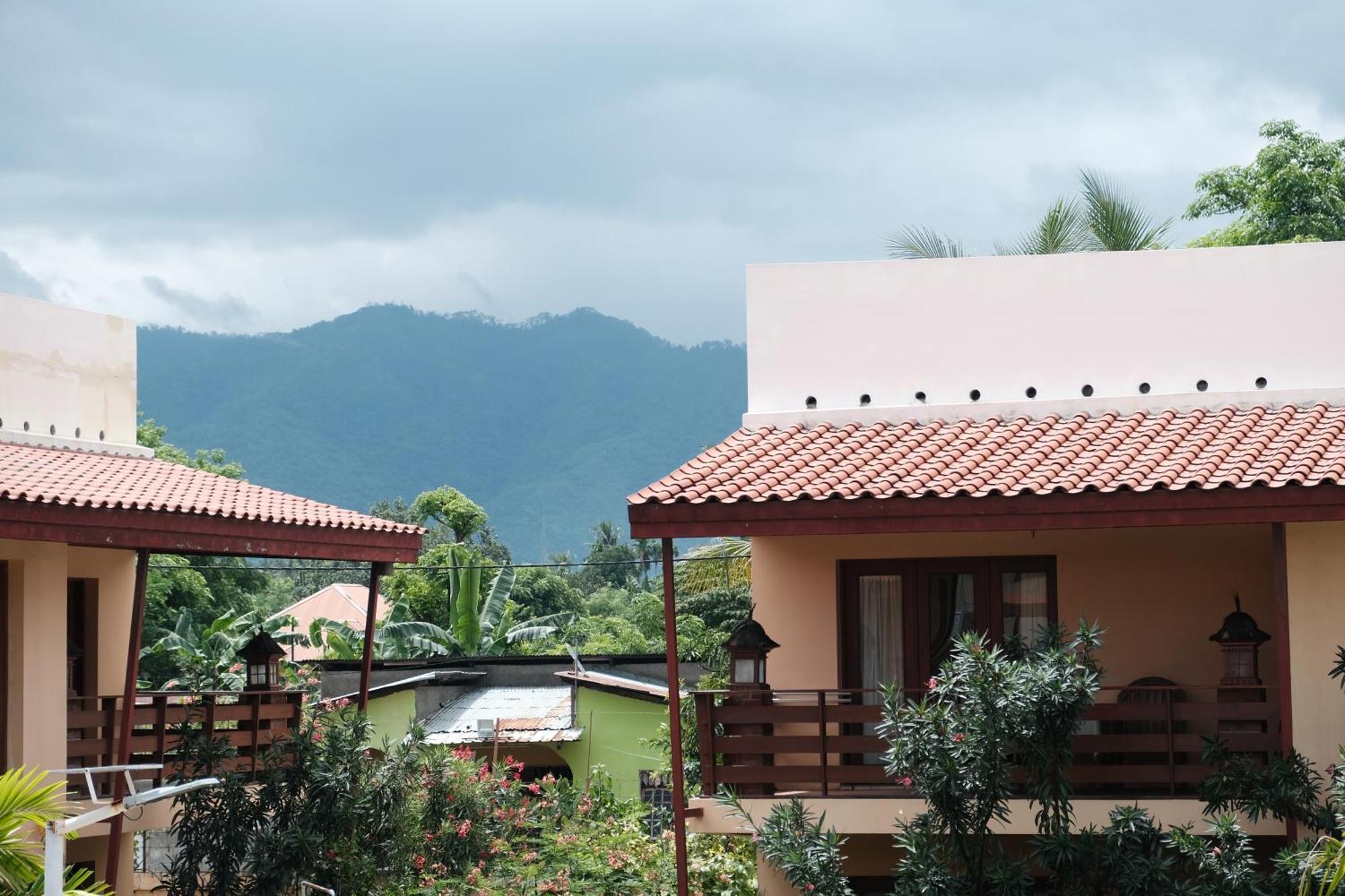 Arbiru Beach Resort Dili Bagian luar foto